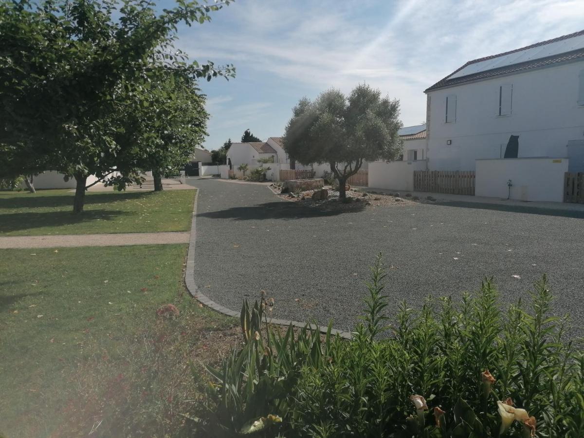 לס מתה La Fregate Maison Avec Piscine/Parking/Wifi/Plages 5Kms מראה חיצוני תמונה